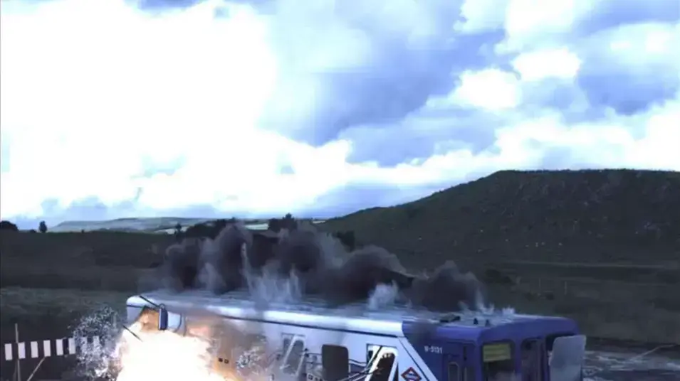 ניסוי פיצוץ ברכבת חסינה לפיגועים בבריטניה ניסוי פיצוץ ברכבת חסינה לפיגועים בבריטניה