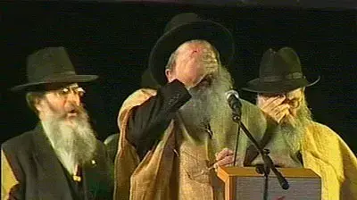רבנים בכנס מתנגדי ההתנתקות ערוץ 10 רבנים בכנס מתנגדי ההתנתקות ערוץ 10