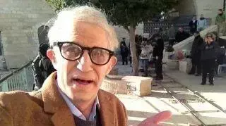 מי הוא חושב שהוא, וודי אלן?! כנראה שכן מי הוא חושב שהוא, וודי אלן?! כנראה שכן