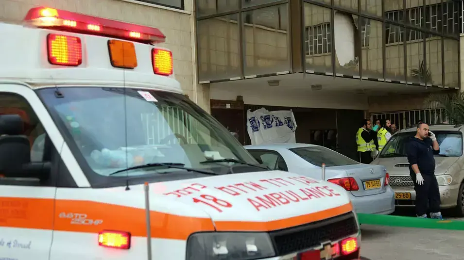 זירת רצח בקריית חיים בה נמצא אדם ירוי במעלית בניין משרדים, מרץ 2013 זירת רצח בקריית חיים בה נמצא אדם ירוי במעלית בניין משרדים, מרץ 2013