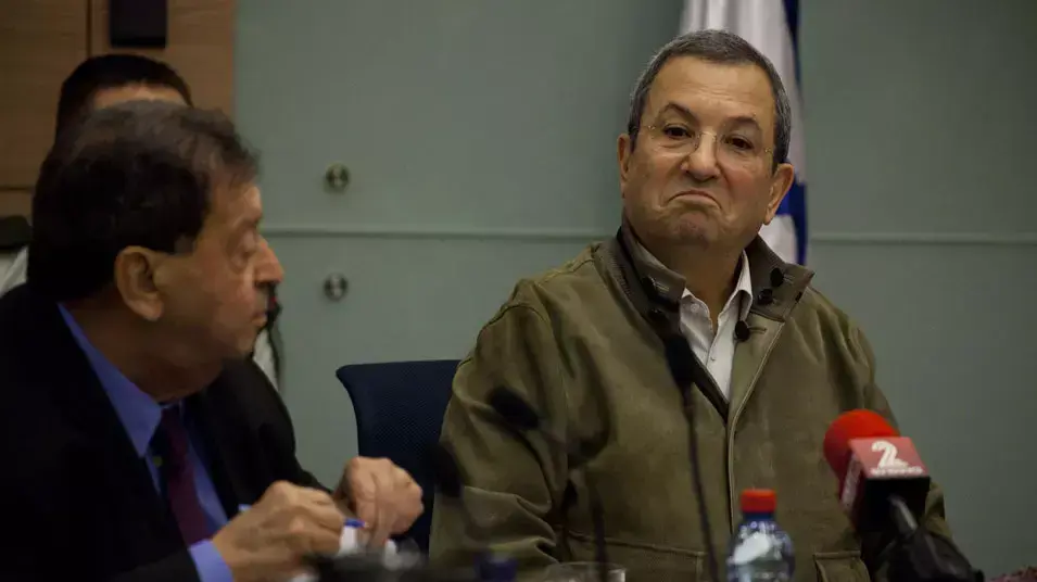 שר הביטחון אהוד ברק בוועדת החוץ והביטחון בכנסת, מרץ 2013 שר הביטחון אהוד ברק בוועדת החוץ והביטחון בכנסת, מרץ 2013