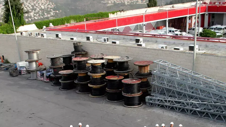 עובדי חברת החשמל מציינים את יום ירושלים 2013 עובדי חברת החשמל מציינים את יום ירושלים 2013