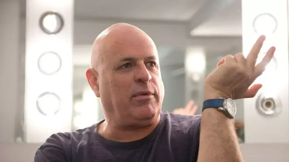 אורי פסטר אורי פסטר