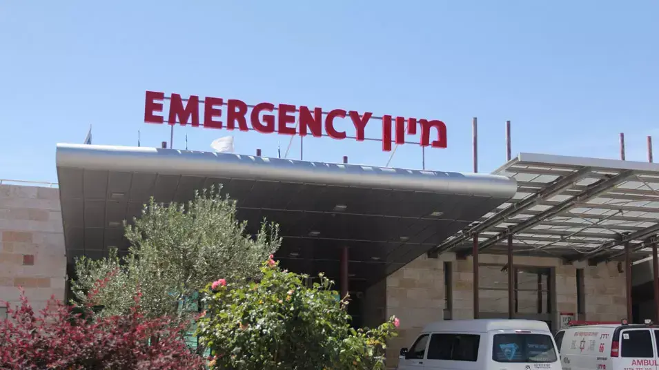 בית החולים זיו בצפת לשם פונו פצועי התאונה הקטלנית באיילת השחר. מאי 2013 בית החולים זיו בצפת לשם פונו פצועי התאונה הקטלנית באיילת השחר. מאי 2013