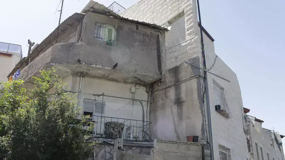 נושא: גבר דקר למוות את חברתו לשעבר וניסה להתאבד באמצעות שתיית חומר ניקוי בירושלים נושא: גבר דקר למוות את חברתו לשעבר וניסה להתאבד באמצעות שתיית חומר ניקוי בירושלים