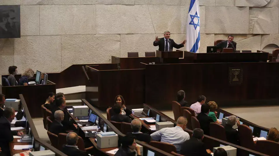 שר האוצר יאיר לפיד בדיון על תקציב המדינה, 18 יוני 2013 שר האוצר יאיר לפיד בדיון על תקציב המדינה, 18 יוני 2013