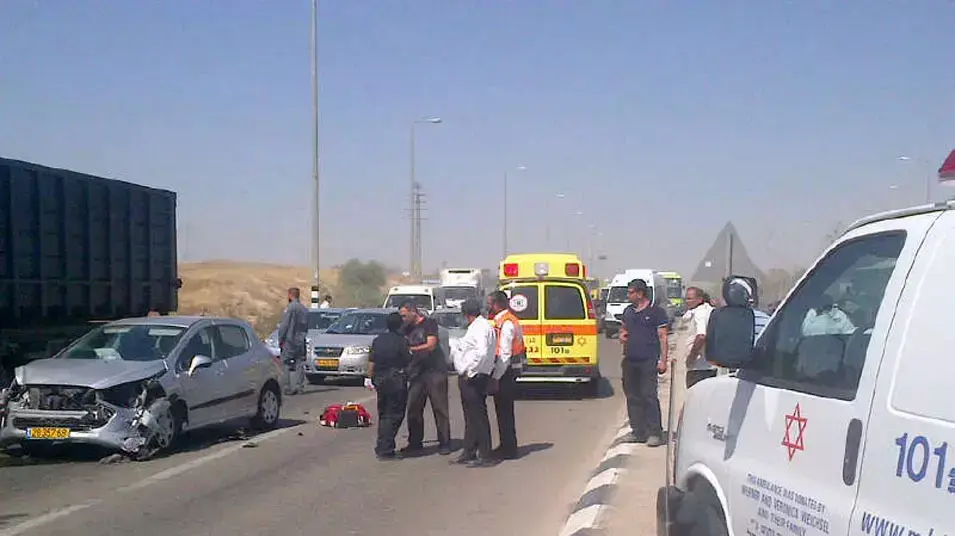 תאונה בתפרח. יוני 2013 תאונה בתפרח. יוני 2013