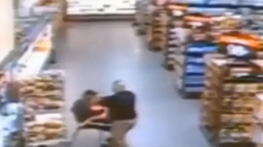 גבר נורה בראשו לאחר שחטף תינוק גבר נורה בראשו לאחר שחטף תינוק