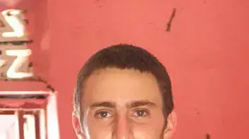 יותם גדרון, סטודנט ופעיל למען זכויות פליטים יותם גדרון, סטודנט ופעיל למען זכויות פליטים