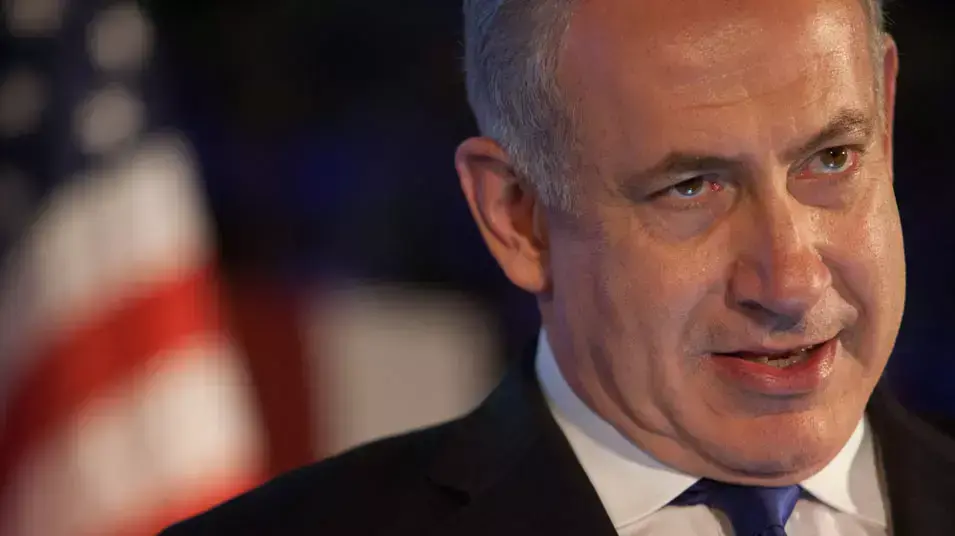 רוה"מ נתניהו בבית השגריר בהרצליה בחגיגות יום העצמאות לארה"ב, יולי 2013 רוה"מ נתניהו בבית השגריר בהרצליה בחגיגות יום העצמאות לארה"ב, יולי 2013