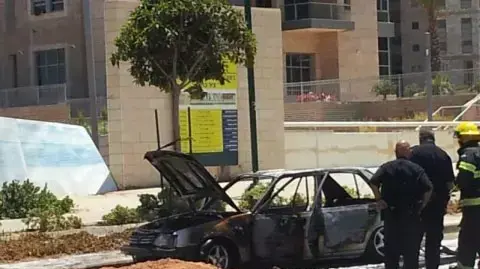 פצוע בפיצוץ מכונית ברחוב אהוד מנור בנתניה, 5.7.13 פצוע בפיצוץ מכונית ברחוב אהוד מנור בנתניה, 5.7.13