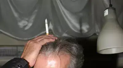 אלי מויאל בקפה הבימה אלי מויאל בקפה הבימה