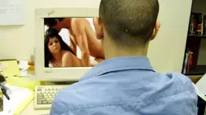 פורנו באינטרנט ( אילוסטרציה ) פורנו באינטרנט ( אילוסטרציה )