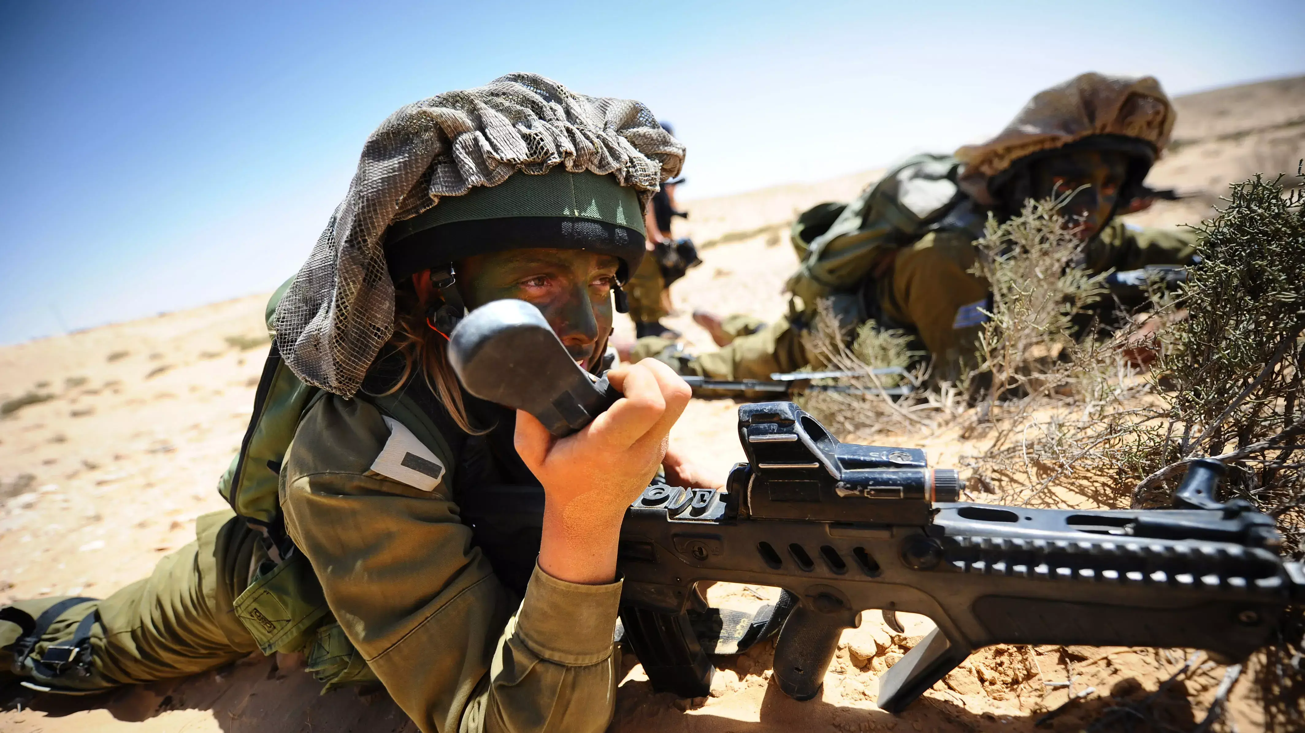 לוחמות בגדוד קרקל לוחמות בגדוד קרקל