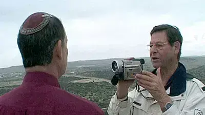 ארץ המתנחלים סדרתו של חיים יבין ארץ המתנחלים סדרתו של חיים יבין