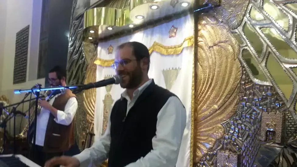 אהרון רזאל אהרון רזאל