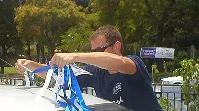 קמפיין סרטי כחול לבן לתלייה על מכוניות בצמתים של המפקד הלאומי קמפיין סרטי כחול לבן לתלייה על מכוניות בצמתים של המפקד הלאומי