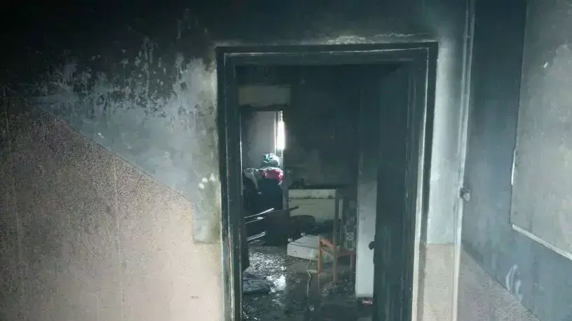 שני פצועים קשה בשריפה בדירה בחיפה, ינואר 2014 שני פצועים קשה בשריפה בדירה בחיפה, ינואר 2014