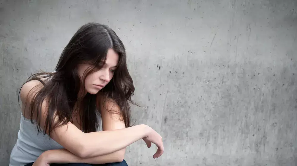 הימנעי מ"את חזקה". זה לא באמת עוזר הימנעי מ"את חזקה". זה לא באמת עוזר