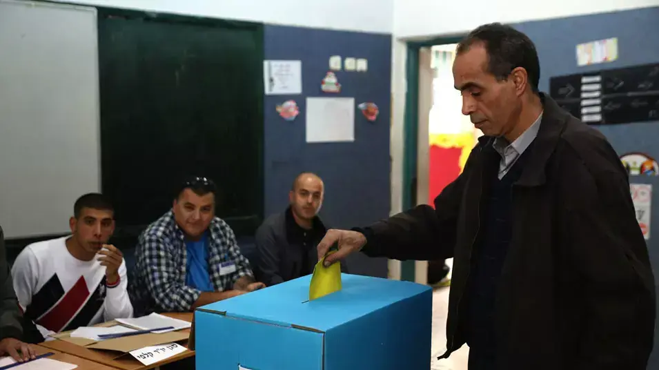 פתיחת הקלפיות בבחירות החוזרות בנצרת, מרץ 2014 פתיחת הקלפיות בבחירות החוזרות בנצרת, מרץ 2014