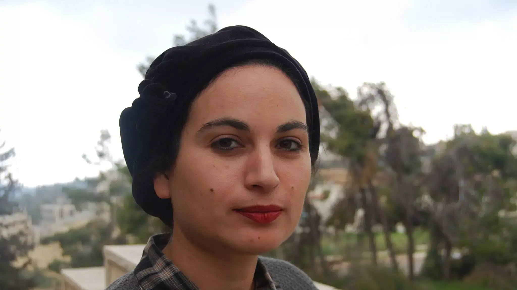 "כפייה שוללת מהאדם להיות בן חורין". מרלין וניג. "כפייה שוללת מהאדם להיות בן חורין". מרלין וניג.