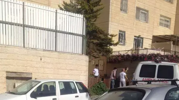 חשד לפיגוע דקירה בשכונת פסגת זאב - תמונות מהזירה, מרץ 2014 חשד לפיגוע דקירה בשכונת פסגת זאב - תמונות מהזירה, מרץ 2014