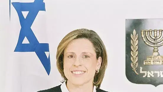 השופטת אסנת אלון לאופר מאתר הרשות השופטת השופטת אסנת אלון לאופר מאתר הרשות השופטת