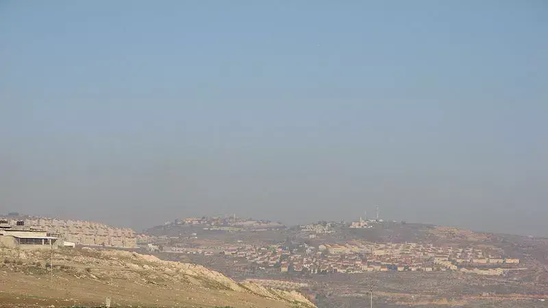 בג"ץ ידון בסירוב המדינה להרחיב את ההתנחלות פסגות בג"ץ ידון בסירוב המדינה להרחיב את ההתנחלות פסגות