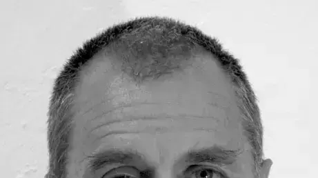 איתן ברונשטיין אפריסיו, מייסד עמותת זוכרות איתן ברונשטיין אפריסיו, מייסד עמותת זוכרות