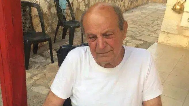הם לא מטפלים כמו שצריך, ואני צריך לשלם?", נחום גלעדי הם לא מטפלים כמו שצריך, ואני צריך לשלם?", נחום גלעדי