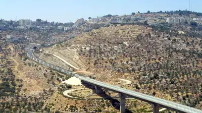 גשר כביש המנהרות (צחי בירן) גשר כביש המנהרות (צחי בירן)