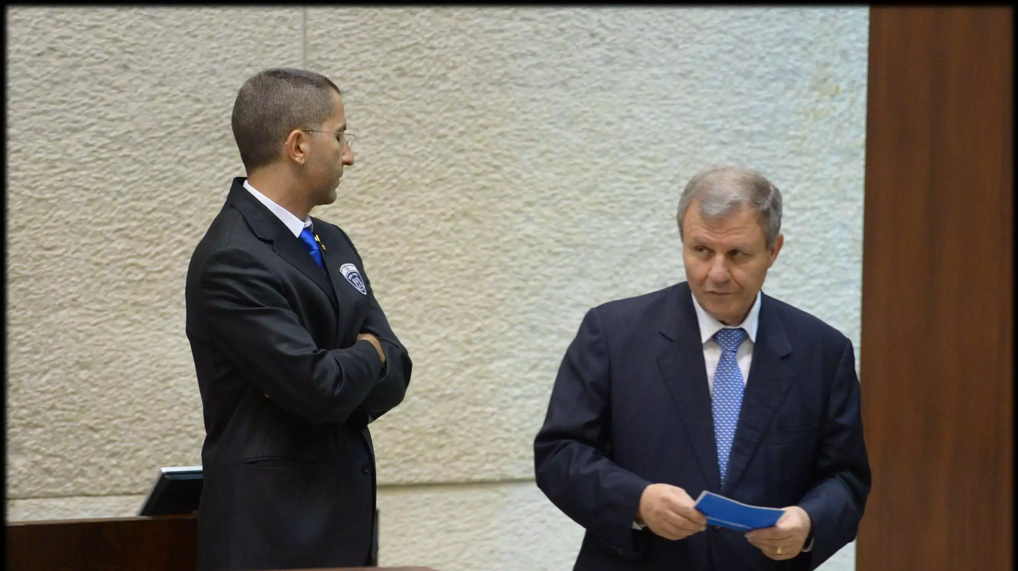 המועמדים לנשיאות מצביעים במליאת הכנסת. יוני 2014 המועמדים לנשיאות מצביעים במליאת הכנסת. יוני 2014