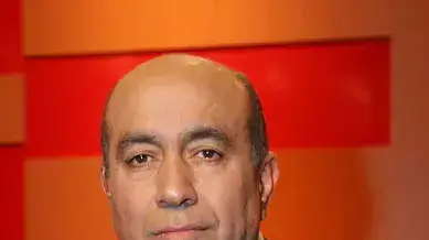 זוהר בהלול מגיש חדשות הוט HOT בערבית זוהר בהלול מגיש חדשות הוט HOT בערבית
