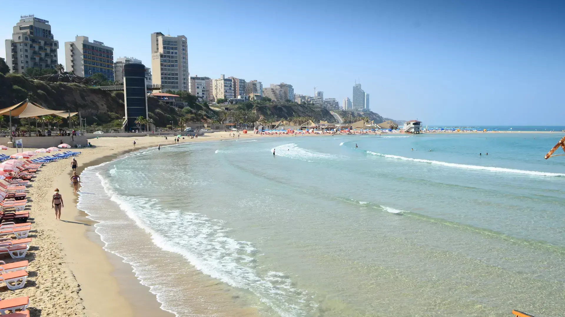 חוף סירונית בנתניה חוף סירונית בנתניה