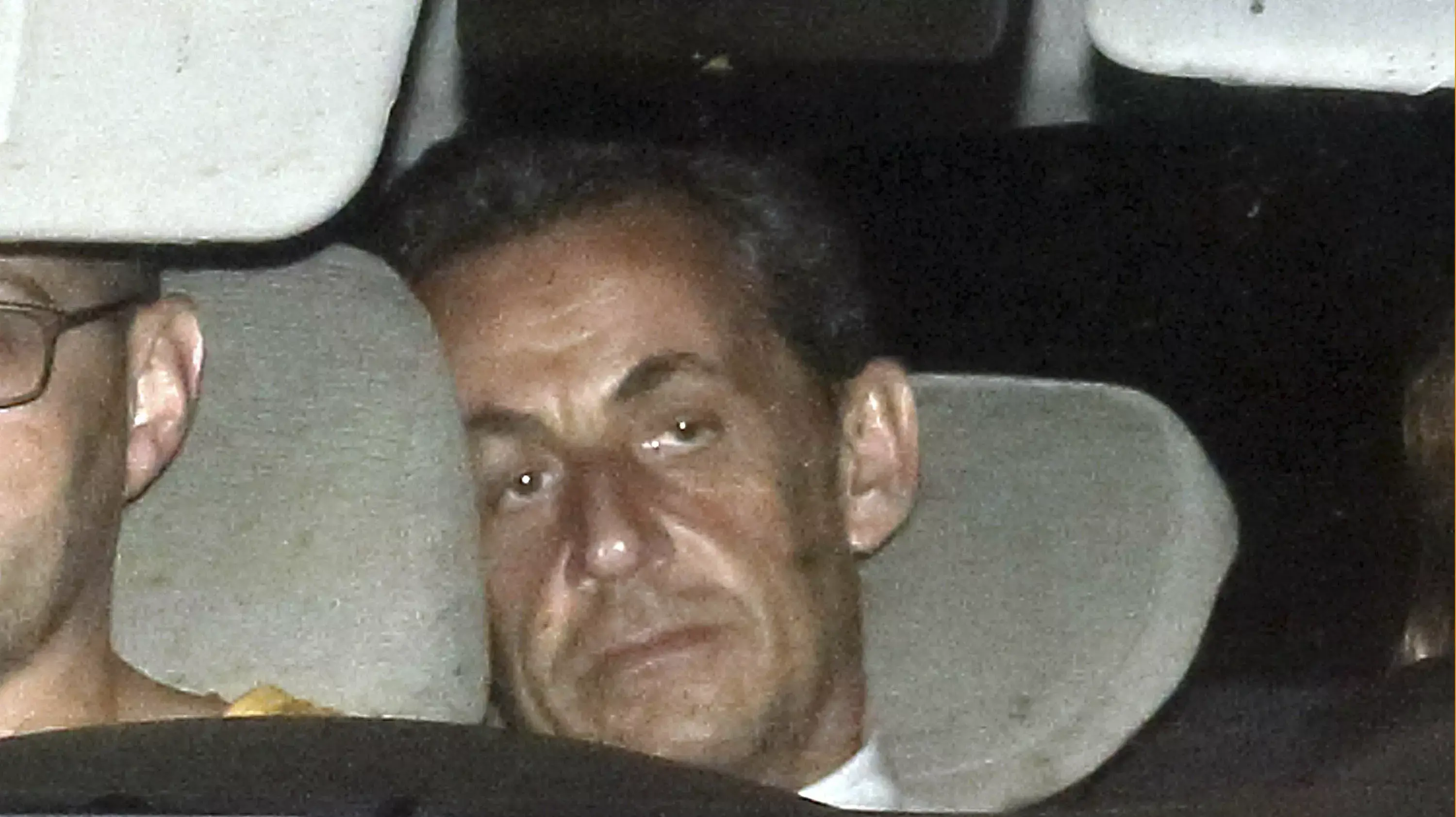 ניקולא סרקוזי מגיע לדיון בפני שופט פריז, 2 ביולי 2014 ניקולא סרקוזי מגיע לדיון בפני שופט פריז, 2 ביולי 2014