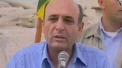 שר הביטחון שאול מופז נואם ביום השלמת הנסיגה מרצועת עזה שר הביטחון שאול מופז נואם ביום השלמת הנסיגה מרצועת עזה