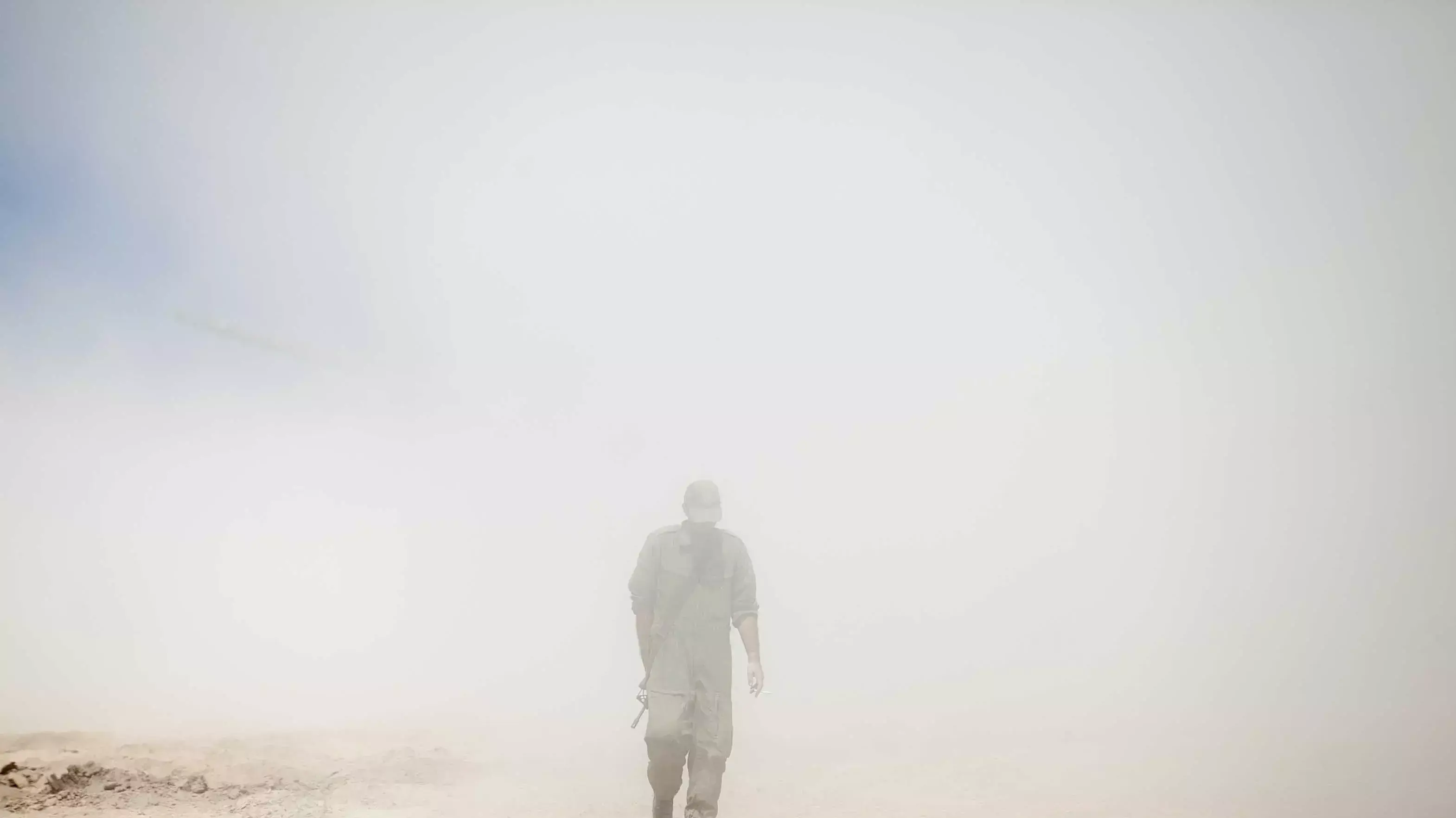 חיילי שריון מחטיבה 7 נערכים ליד רצועת עזה חיילי שריון מחטיבה 7 נערכים ליד רצועת עזה