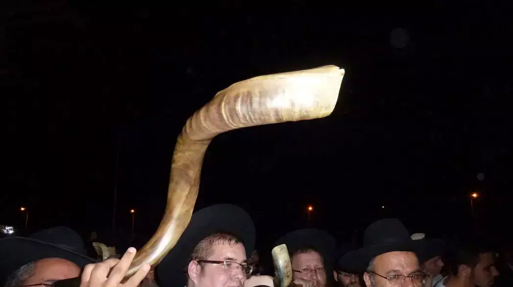 עצרת סליחות, תפילה ומחאה בשערי כלא 6 עצרת סליחות, תפילה ומחאה בשערי כלא 6