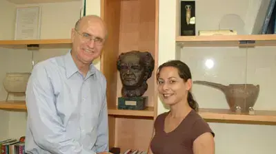 סטודנטית ניצולת הוריקן קתרינה הגיעה לישראל ותלמד באוניברסיטת בן גוריון סטודנטית ניצולת הוריקן קתרינה הגיעה לישראל ותלמד באוניברסיטת בן גוריון