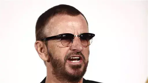 יופיע בתל אביב פעמיים. סטאר יופיע בתל אביב פעמיים. סטאר