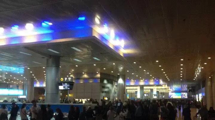 עיכובים בנתב"ג עיכובים בנתב"ג