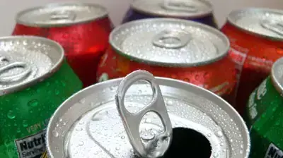 פחיות משקה פחיות משקה