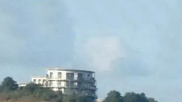 זוג שצולם מקיים יחסי מין במגרש חניה בבריטניה זוג שצולם מקיים יחסי מין במגרש חניה בבריטניה