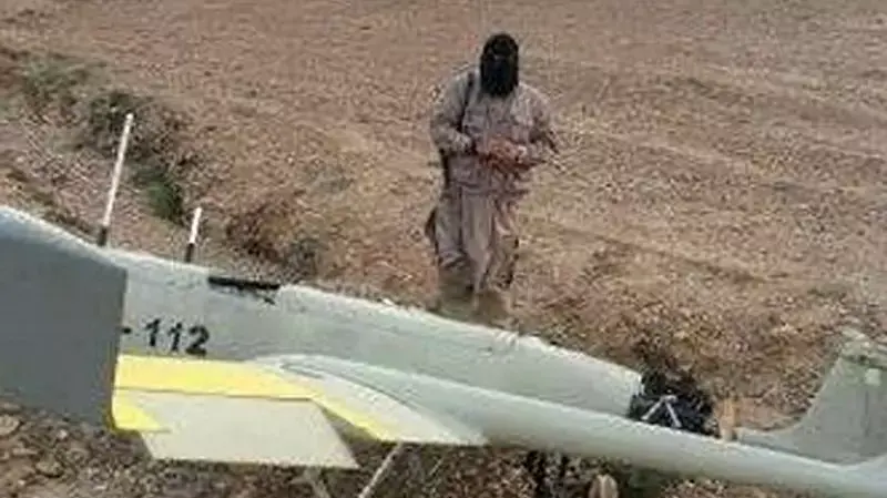 מל"ט איראני לכאורה שעליו השתלטו לוחמי דאעש בעיראק מל"ט איראני לכאורה שעליו השתלטו לוחמי דאעש בעיראק