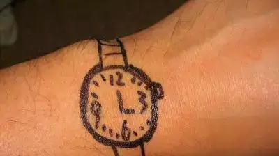 השעה שלוש השעה שלוש