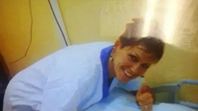 תמונה שצילמה האחות דניאלה פוג'אלי ליד גופה תמונה שצילמה האחות דניאלה פוג'אלי ליד גופה
