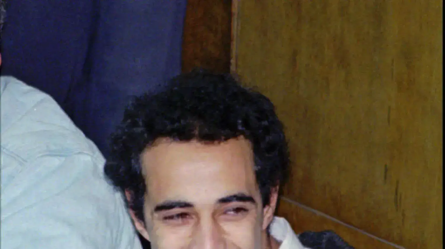 יגאל עמיר מחייך