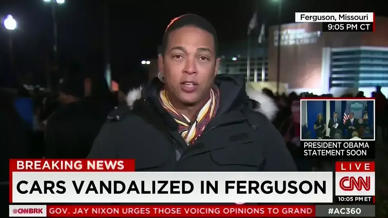 דון למון - מגיש רשת cnn. פרגוסון, מיזורי, נובמבר 2014 דון למון - מגיש רשת cnn. פרגוסון, מיזורי, נובמבר 2014