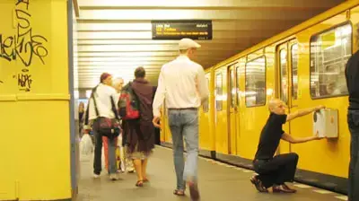 אומנות ברכבת התחתית אומנות ברכבת התחתית