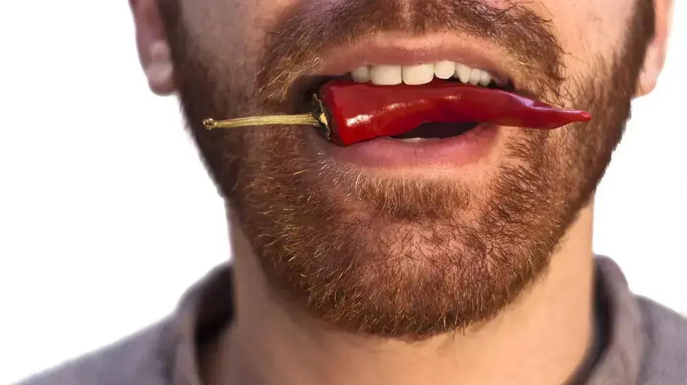 זה פלפל בפה שלך או שאתה שמח לראות אותי? זה פלפל בפה שלך או שאתה שמח לראות אותי?